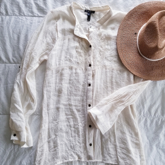 Romantic Linen & Lace ◇ Cream Boho Button Down Tunic - Picture 1 of 5